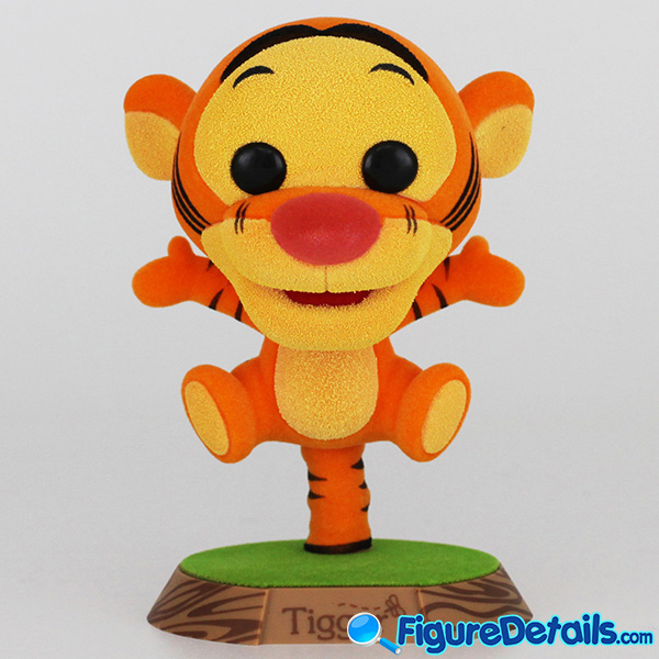 Hot Toys Tigger Cosbaby cosb521 cosb523 360 Degree Review 2