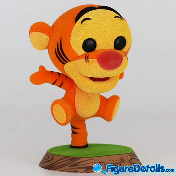Hot Toys Tigger Cosbaby cosb521 cosb523 360 Degree Review 3