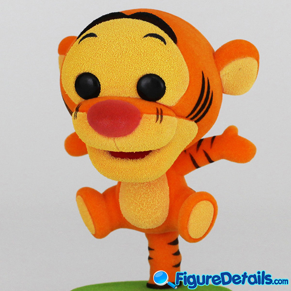 Hot Toys Tigger Cosbaby cosb521 cosb523 360 Degree Review 6