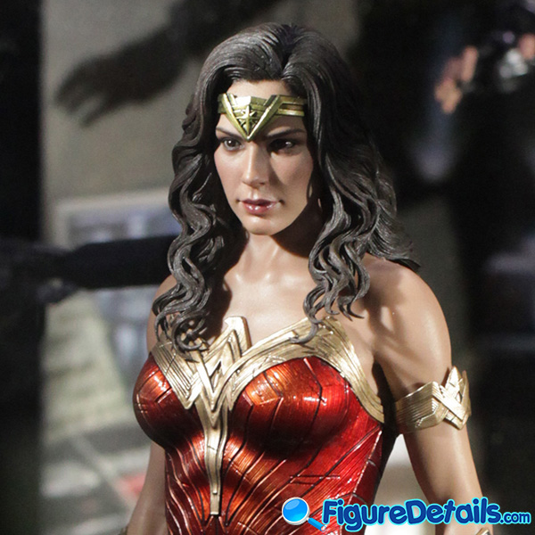 Hot Toys Wonder Woman 1984 Prototype mms584 Preview 13