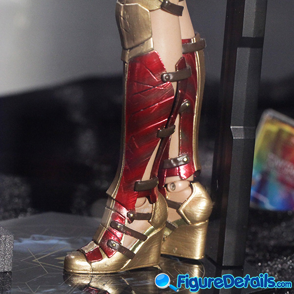 Hot Toys Wonder Woman 1984 Prototype mms584 Preview 18